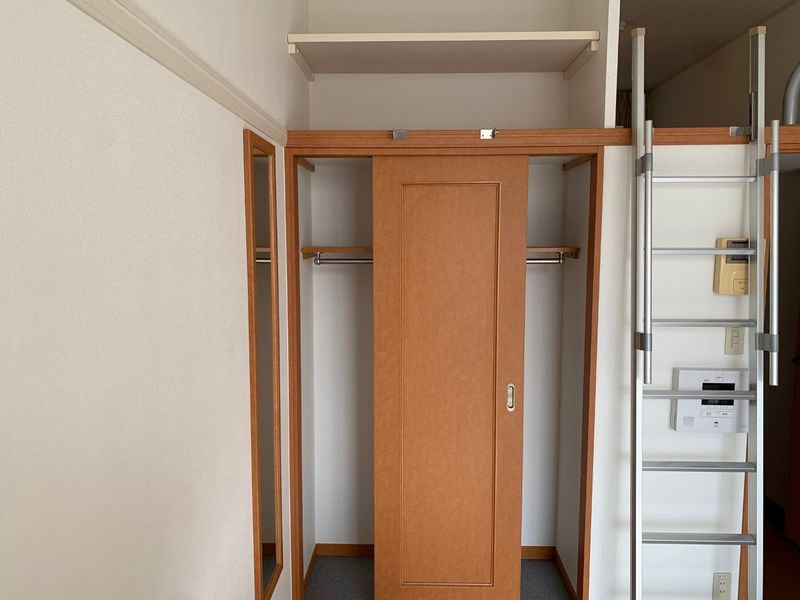 レオパレス大倉山メルベーユⅡ 収納