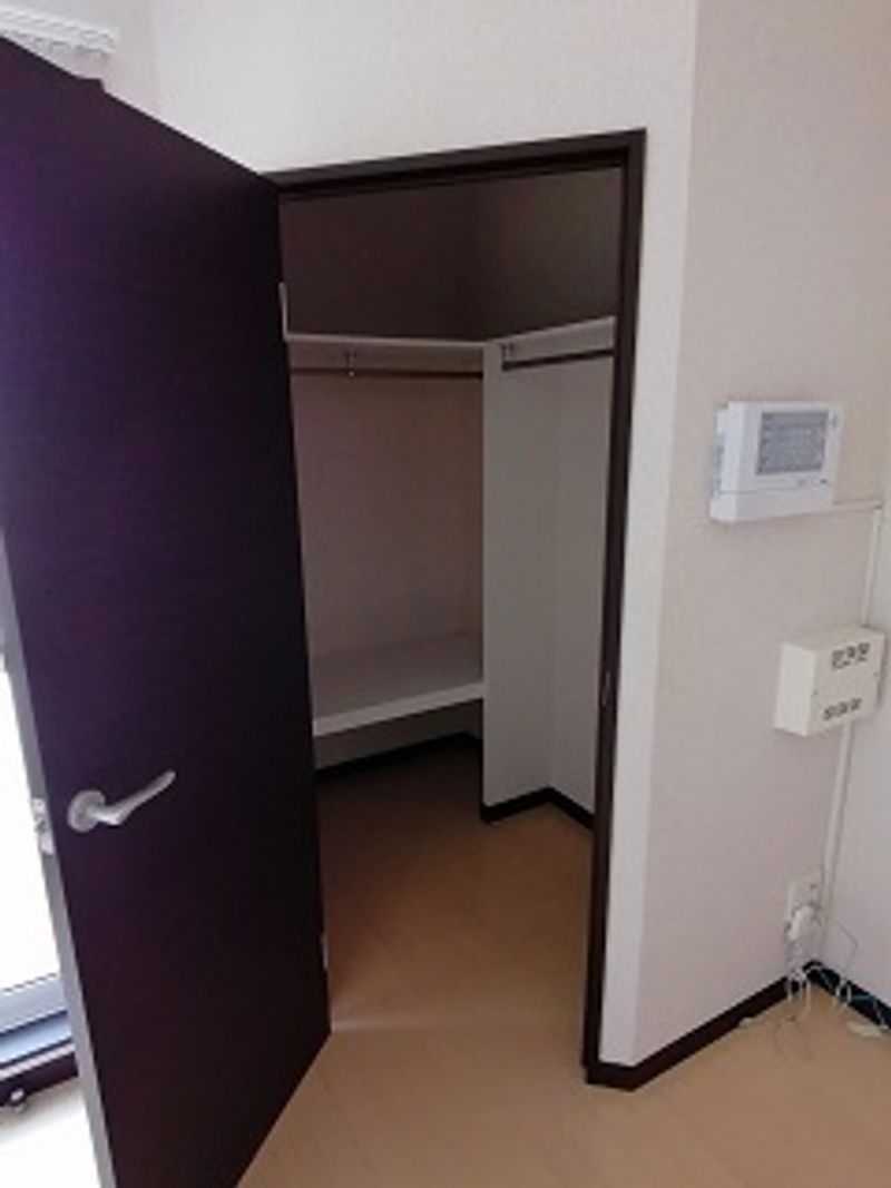 レオネクストアラモード　さくら 収納