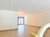レオパレスペイサージュ 居間