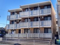 レオパレスグリーンプラザ湘南 外観