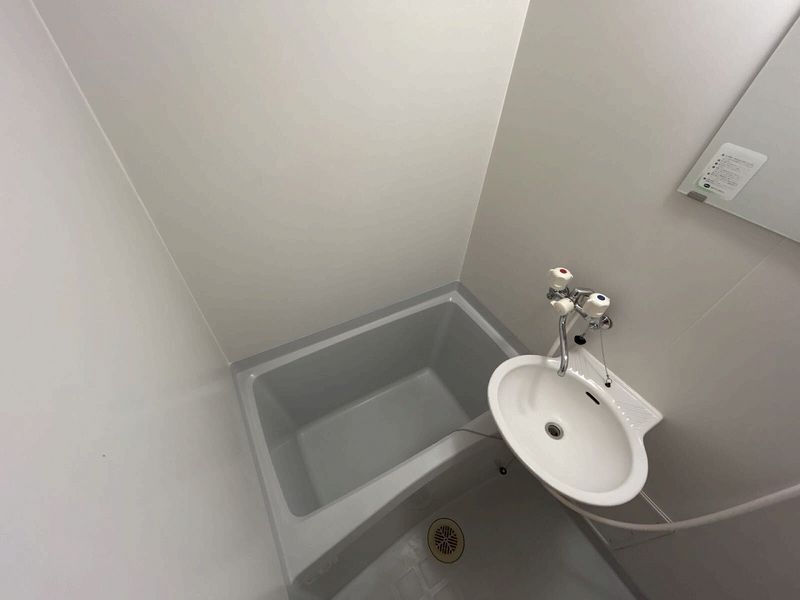 レオパレスプルミエ 風呂