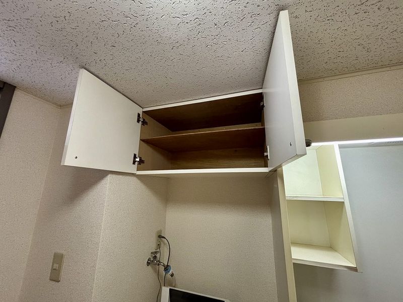 レオパレスウィステリアガーデン 収納