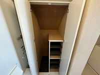 レオパレス陽菜ハイツ 玄関