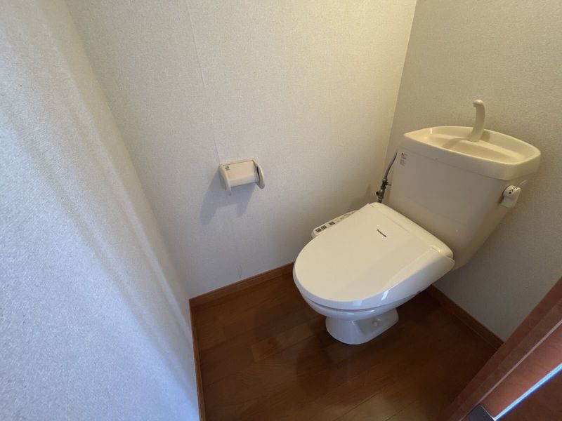 レオパレスコスモス トイレ