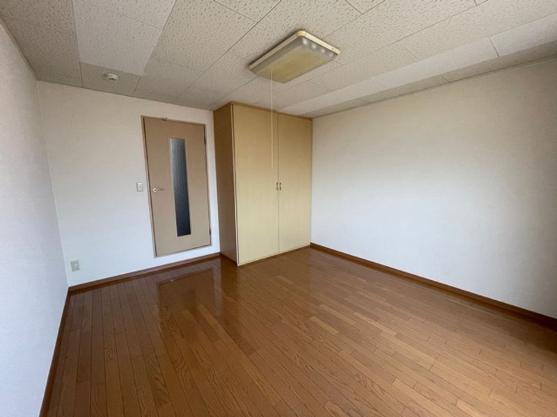 レオパレスフェリス 居間