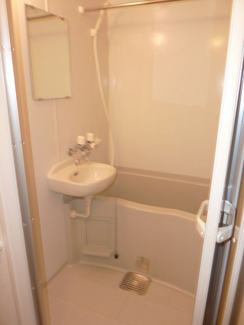 leopalace Sun Hills II Bathroom