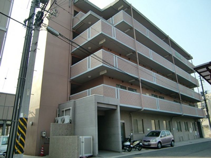 レオパレスＨａｎａｇｕｒｉ 外観