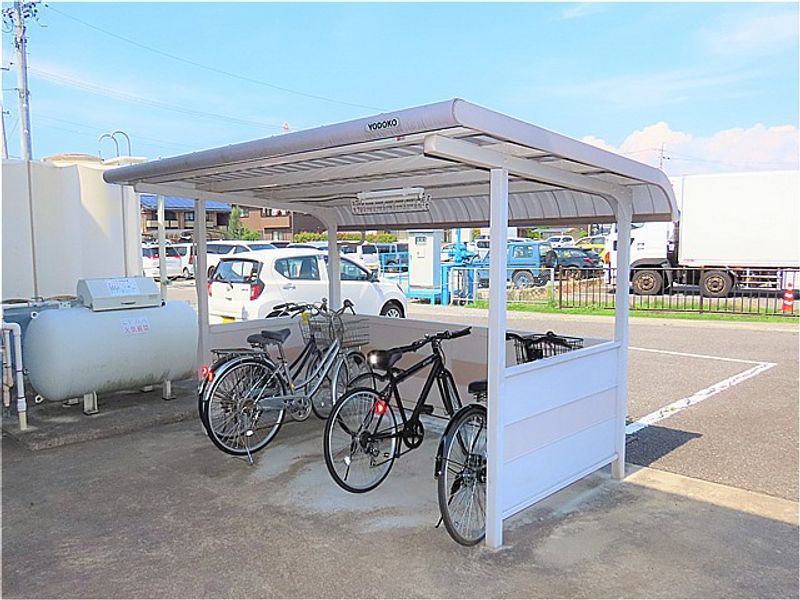 レオパレスエストレージャ２１ 共用部分