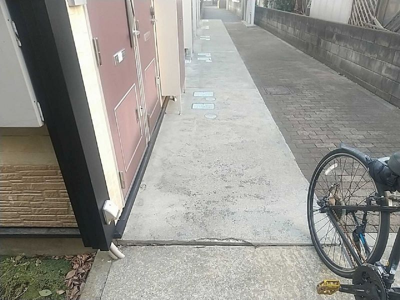 レオパレスフェリーチェ エントランス
