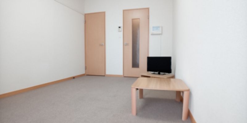 レオパレスＫ　Ｍ 居間