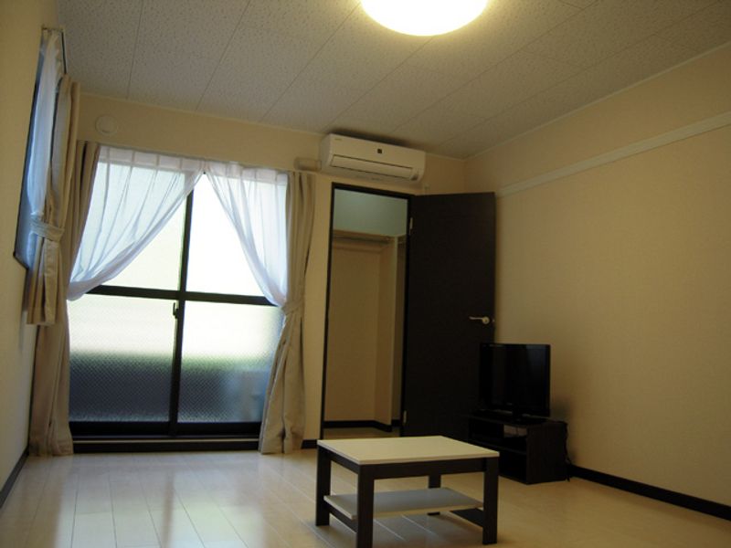 レオネクスト佃 居間