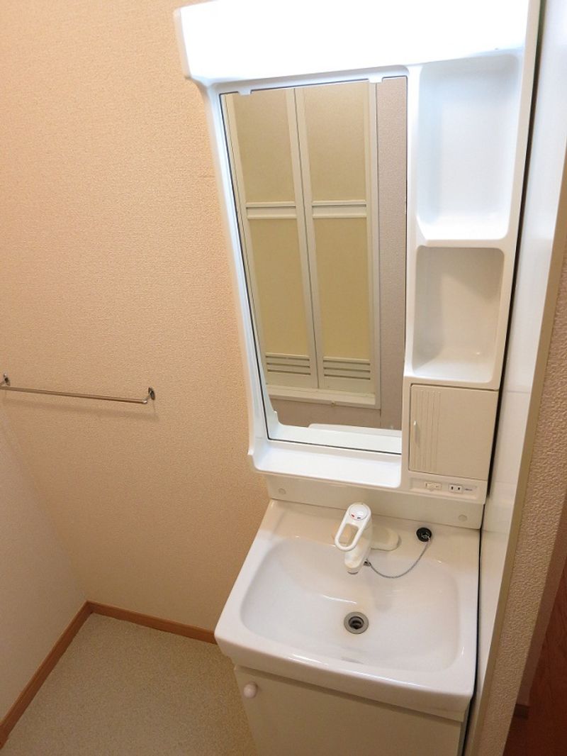 レオパレスフロラシオン　Ⅱ 洗面台