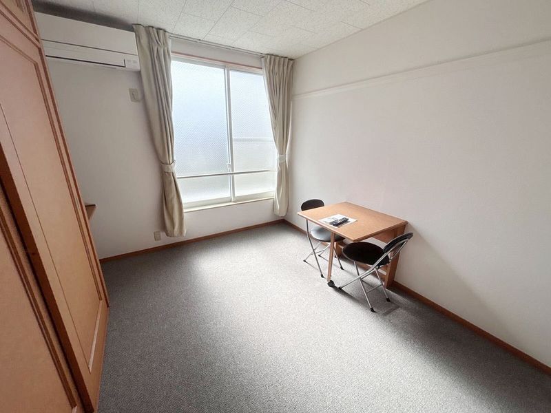 レオパレスＣｏｍｆｏｒｔ 居間