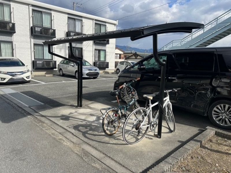 レオパレスシャルマン八田 共用部分