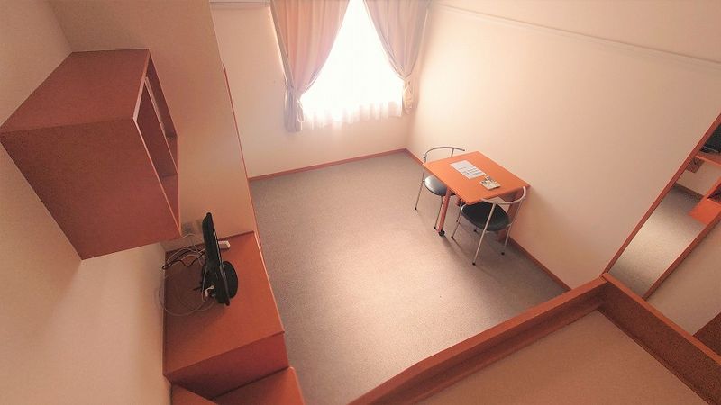 レオパレスドリーミーちのⅢ 居間