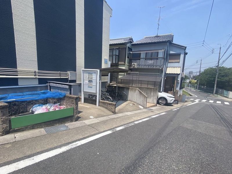 レオネクスト池場 共用部分