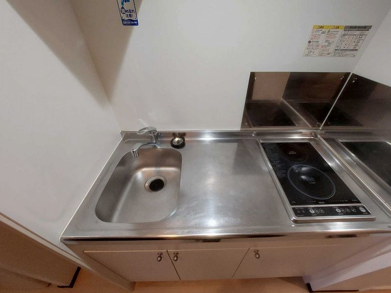 CLEINO MIKI Nishi Shinjuku Kitchen