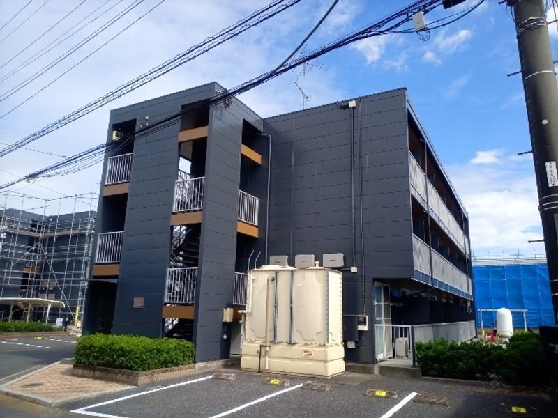 レオパレスアサクラⅣ 外観