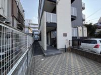 leopalace Deuxieme Naruo Entrance