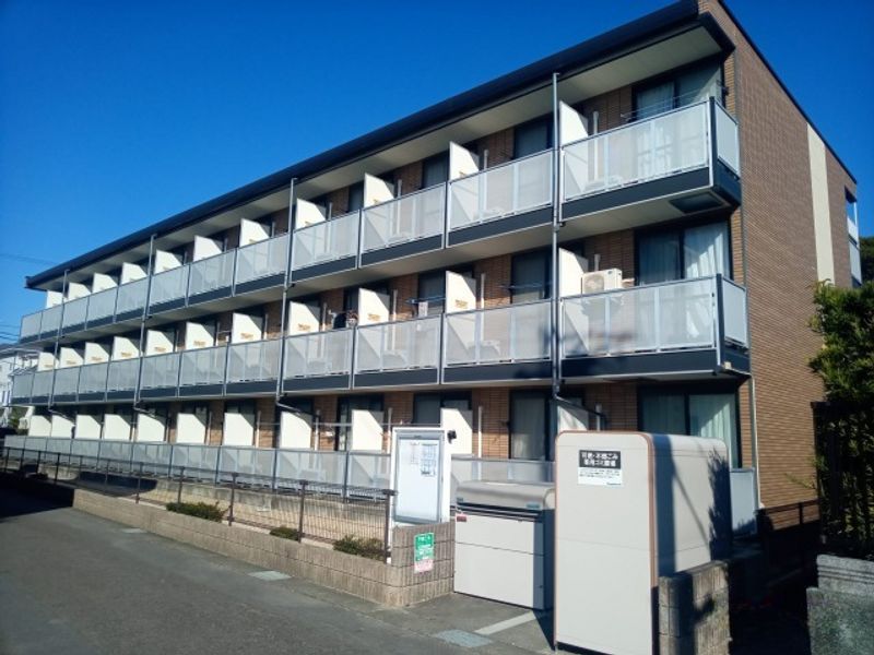 レオパレス大和 外観