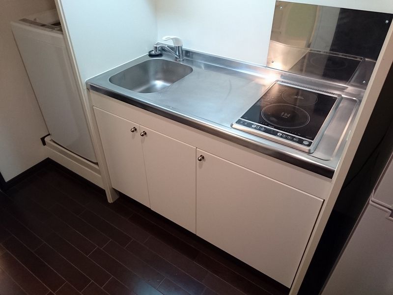 LEONEXT Naha Nishi Kouko Mae 厨房