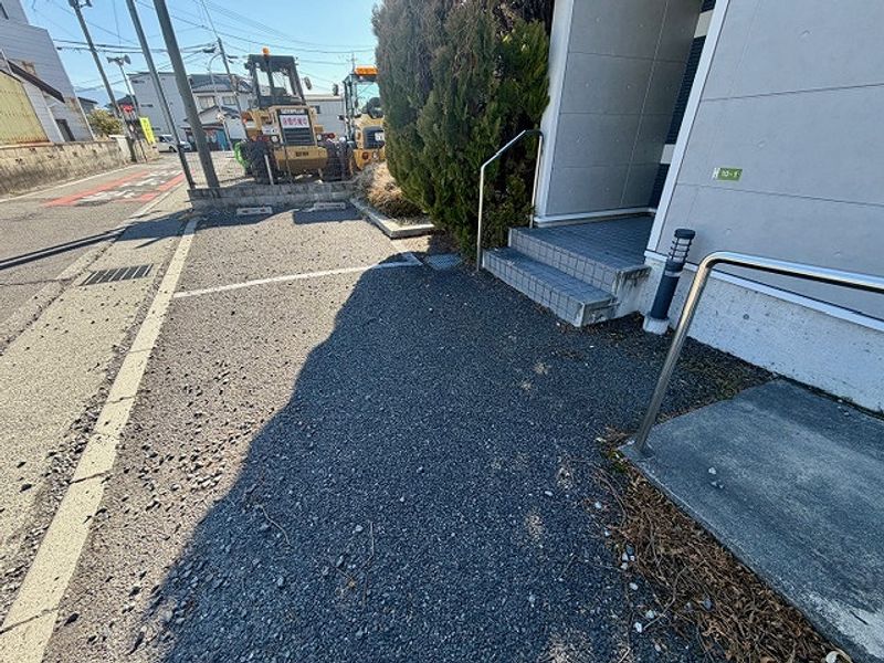 LEONEXT Anetos Ryojima Parking lot