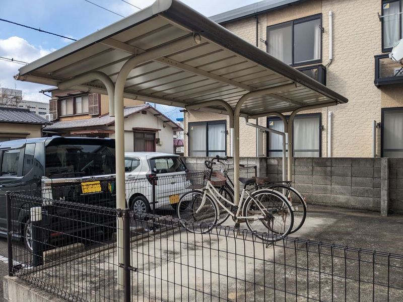 レオパレスＳ　ＣＯＵＲＴ 共用部分