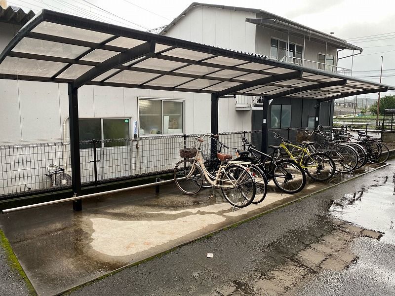 レオパレスフローラ　六坊 共用部分