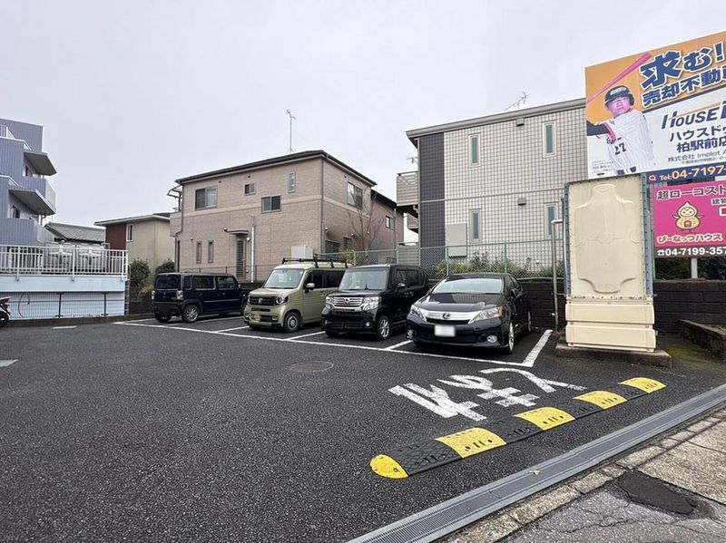 leopalace SILK 停车场