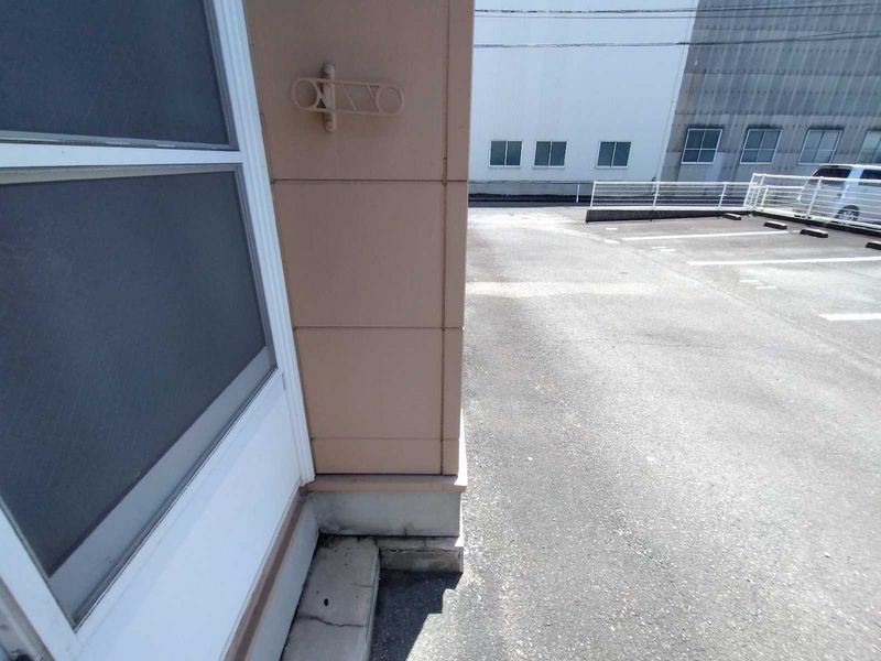 レオパレスさくら バルコニー