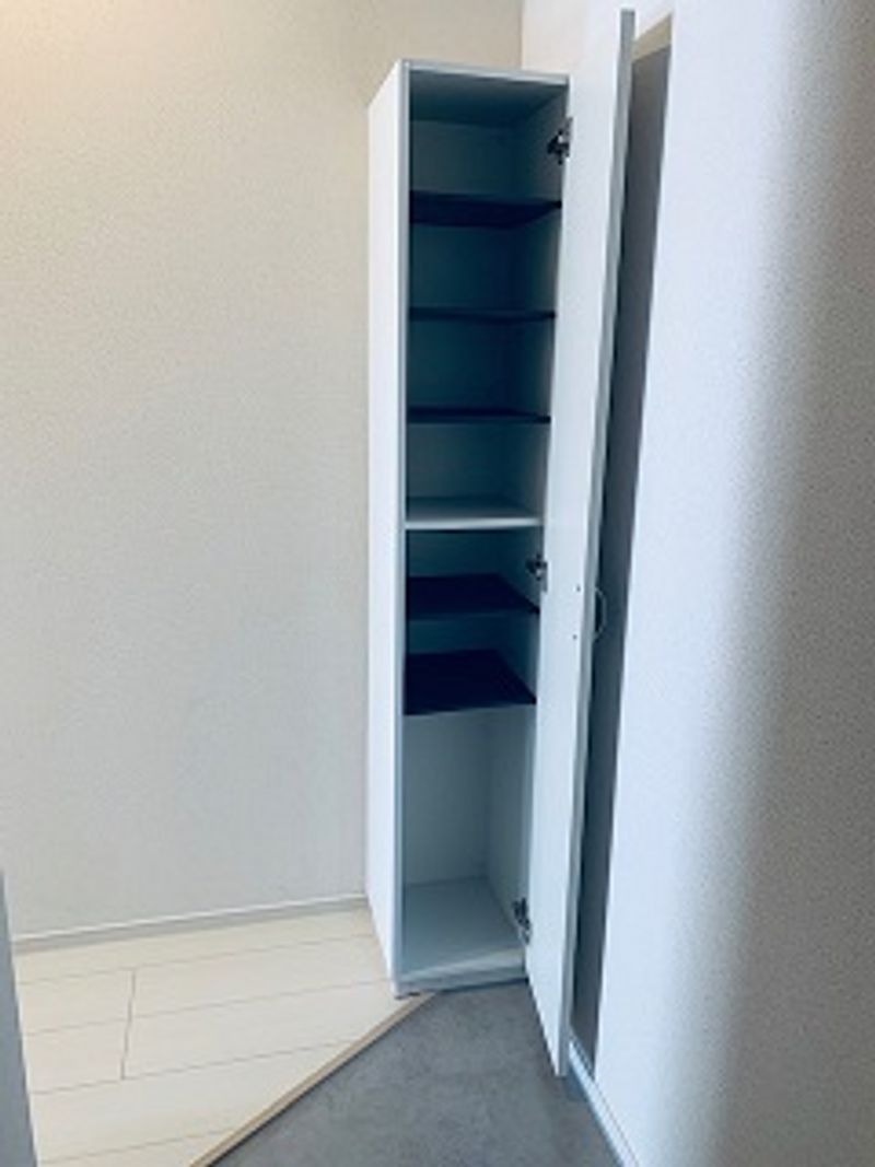 ヴィアロ高砂レジデンス 収納