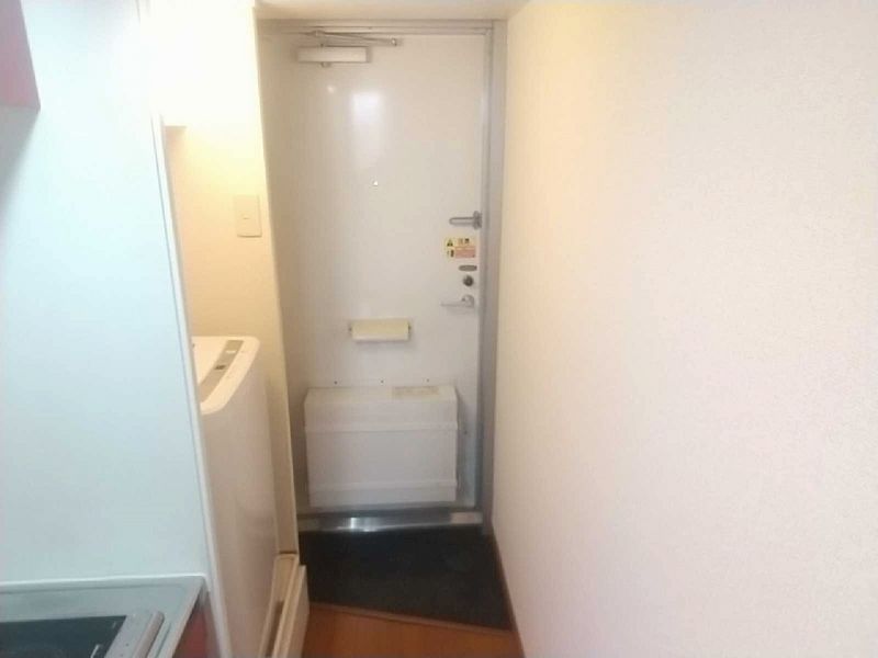 leopalace Kotobuki Entrance