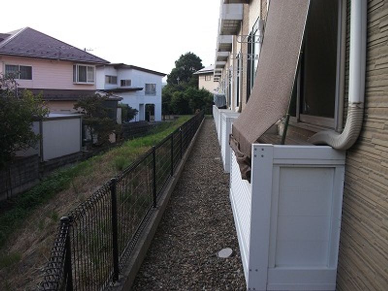 レオパレス成出ハイツ バルコニー