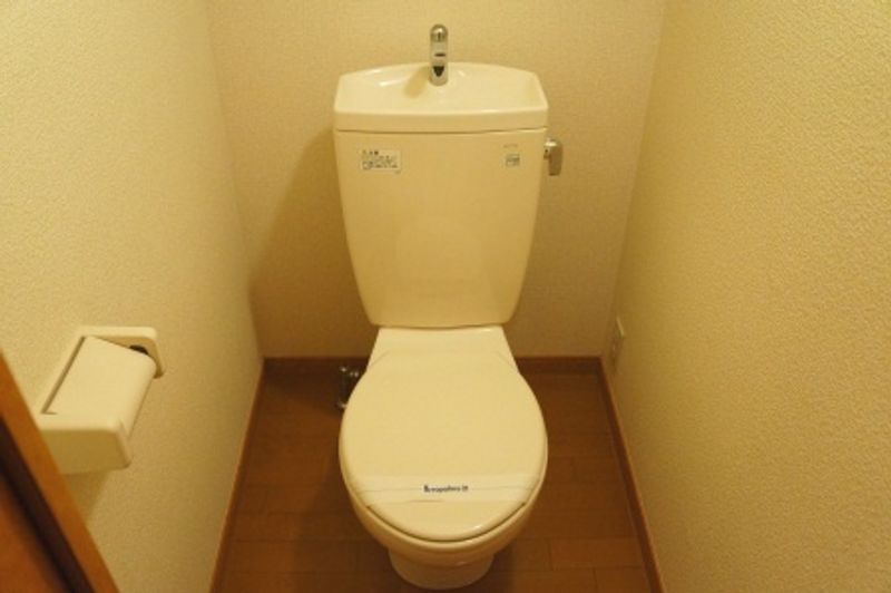 レオパレスＣａｌｍ戸倉Ⅱ トイレ