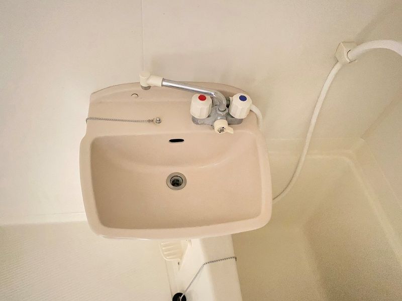 レオパレスポラールお茶山 洗面所