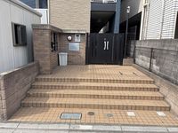 レオパレスＴＫ　ｏｎｅ エントランス
