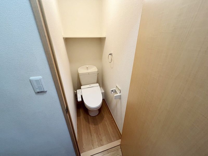 レオパレストウメイ トイレ