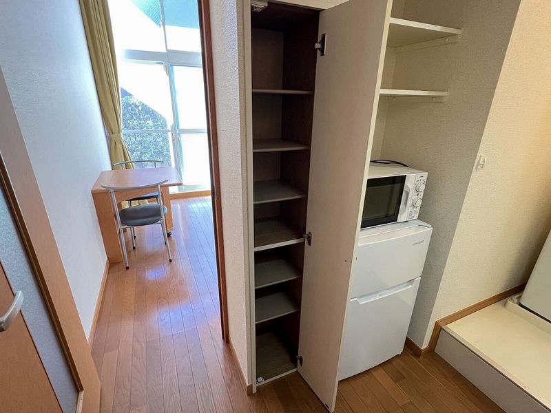 leopalace Akane Khác