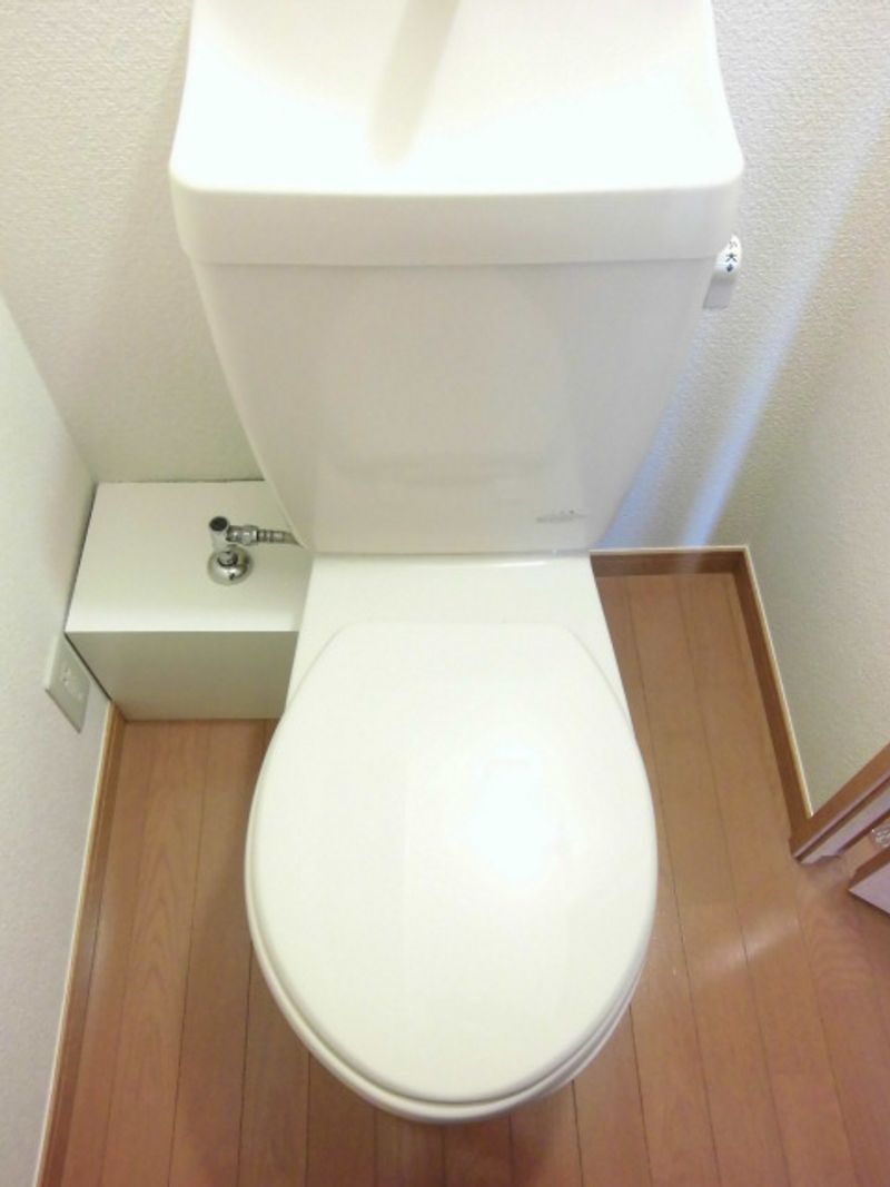 レオパレスオークヒルズⅠ トイレ