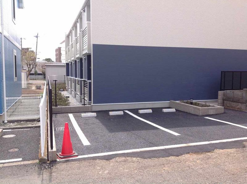 レオネクストドリームＫⅢ 駐車場