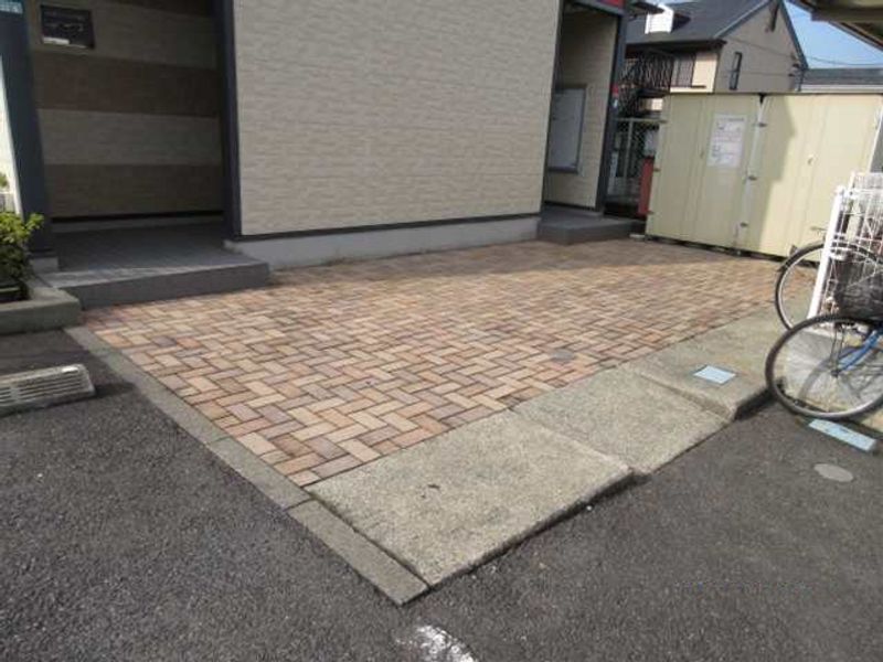 レオパレスレーブメルベーユ 共用部分