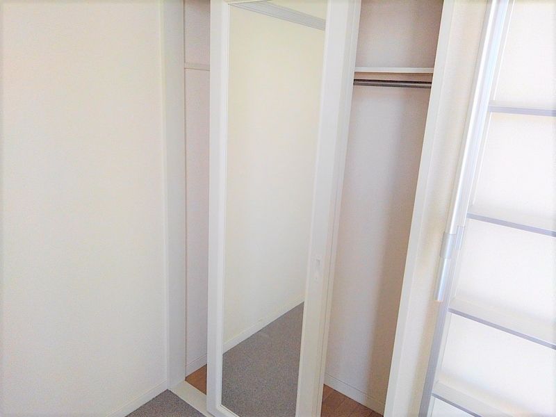 レオパレスサンメッセ 収納