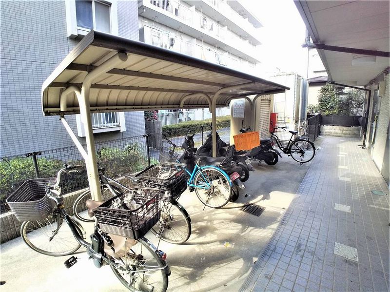レオパレスハーモニー蕨 共用部分