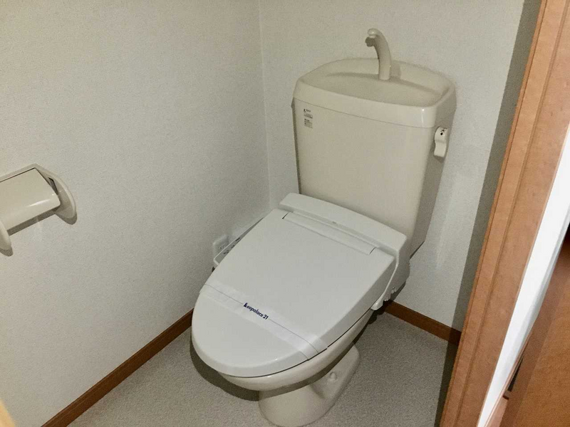 レオパレス来迎寺 トイレ