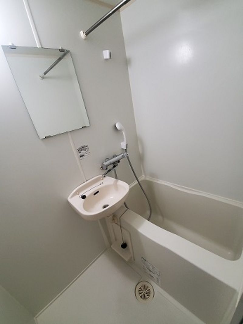 レオパレスＫＡＴＯＨⅢ 風呂