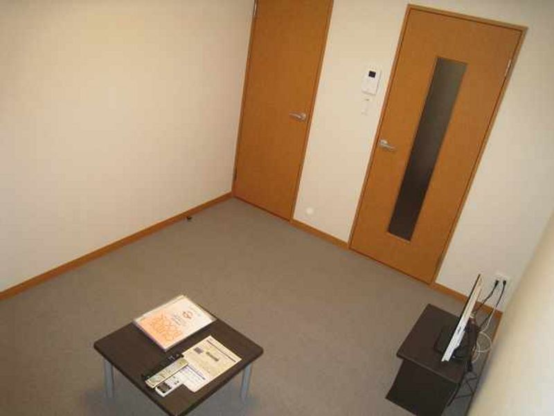レオパレス京都 居間