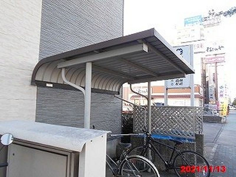 レオパレスプラド岩塚 共用部分
