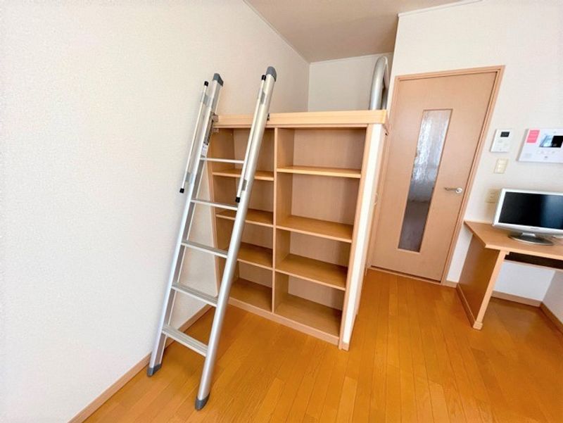 レオパレスリヴィエール　メトバ 収納