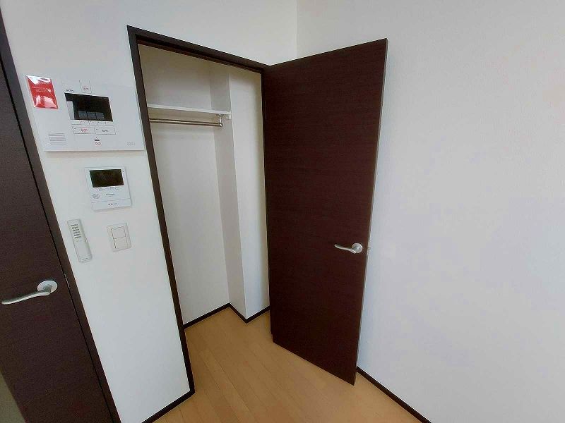 CLEINO MIKI Nishi Shinjuku Storage