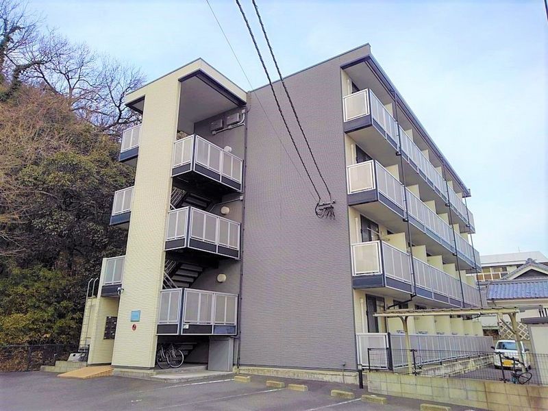 レオパレスエトワール　栗林 外観